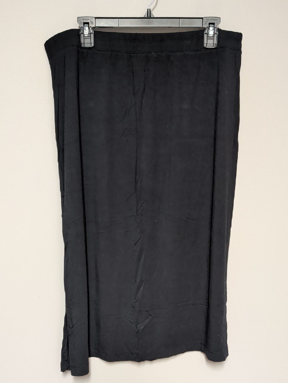 Amazon Essentials Black Midi Skirt